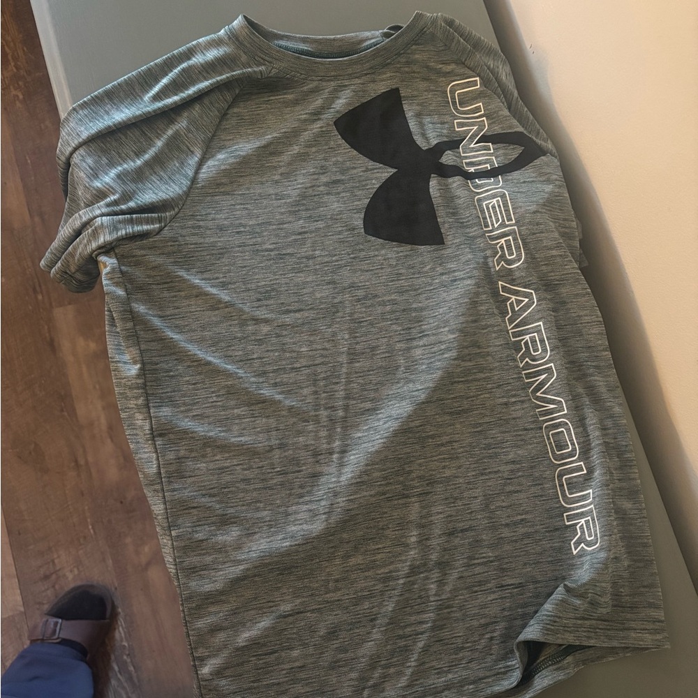 Under Armour Kids' Heather Gray Short Sleeve Tee